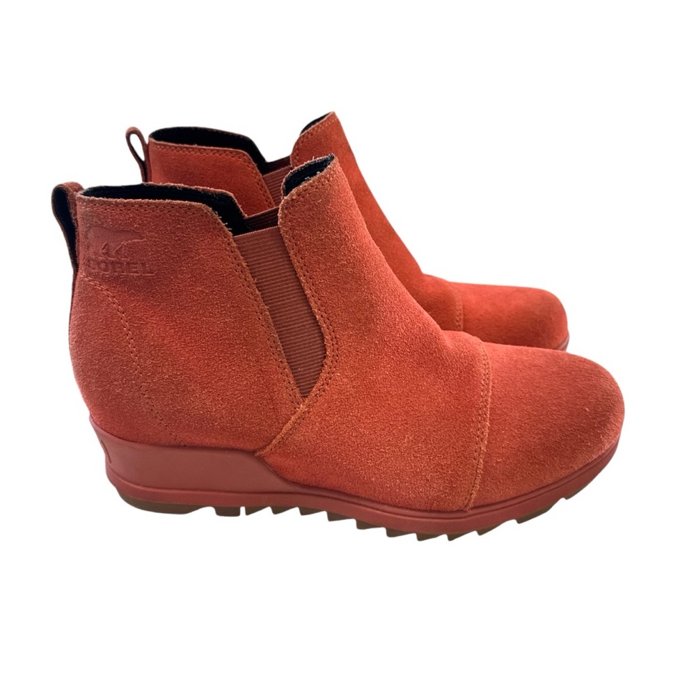 Sorel Women's Evie Red Suede Waterproof Ankle Boots Size 8